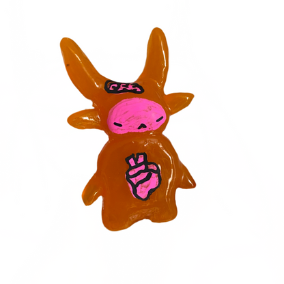 Neuma creature pocket friends& wearable art